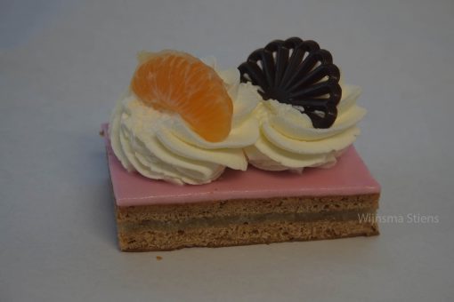 losse stukjes oranjekoek